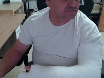 yoschi1976 — 2025-10-26 11:54 yoschi1976 — 2025-10-26 11:54